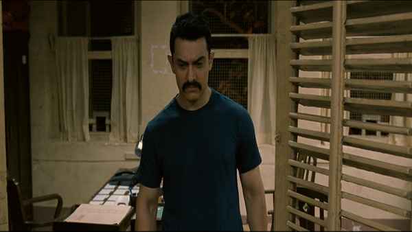 Talaash Poster 3