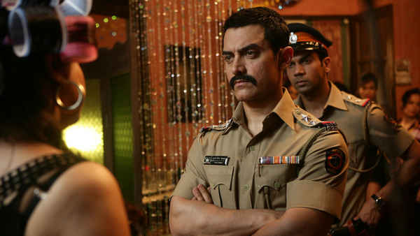 Talaash Poster 3