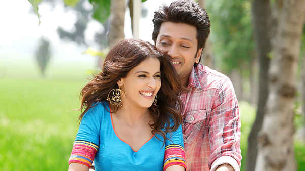 Tere Naal Love Ho Gaya Poster 2