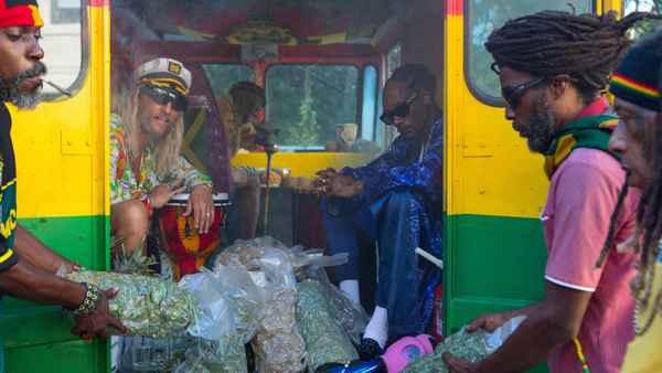 The Beach Bum Poster 7