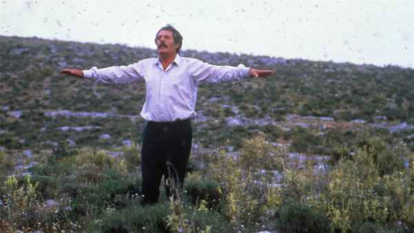 The Beekeeper Poster 7