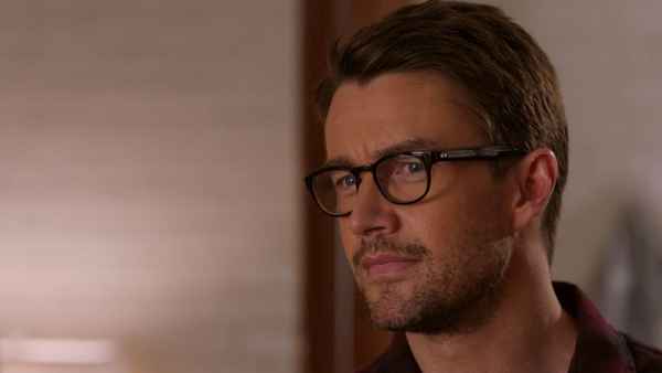 The Christmas Contract Poster 1