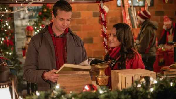 The Christmas Retreat Poster 3