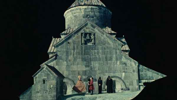 The Color of Pomegranates Poster 7