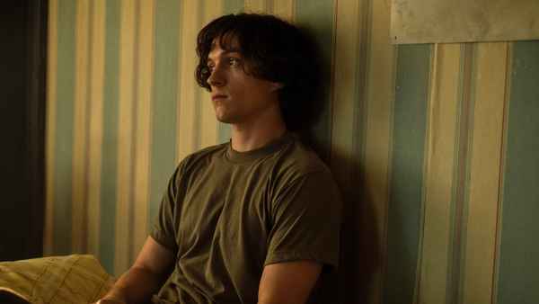 The Crowded Room Poster 6