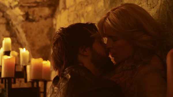 The Crown and the Dragon Poster 3