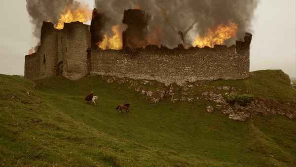 The Crown and the Dragon Poster 1