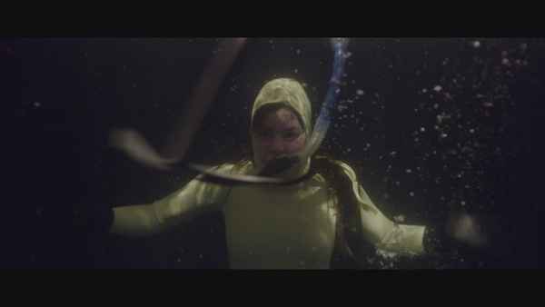 The Dark Below Poster 3