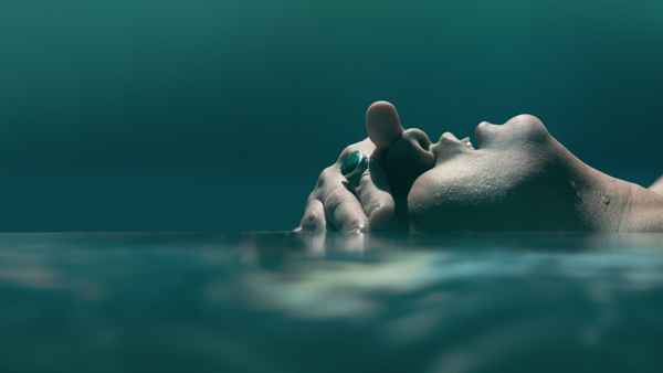 The Deep End Poster 4