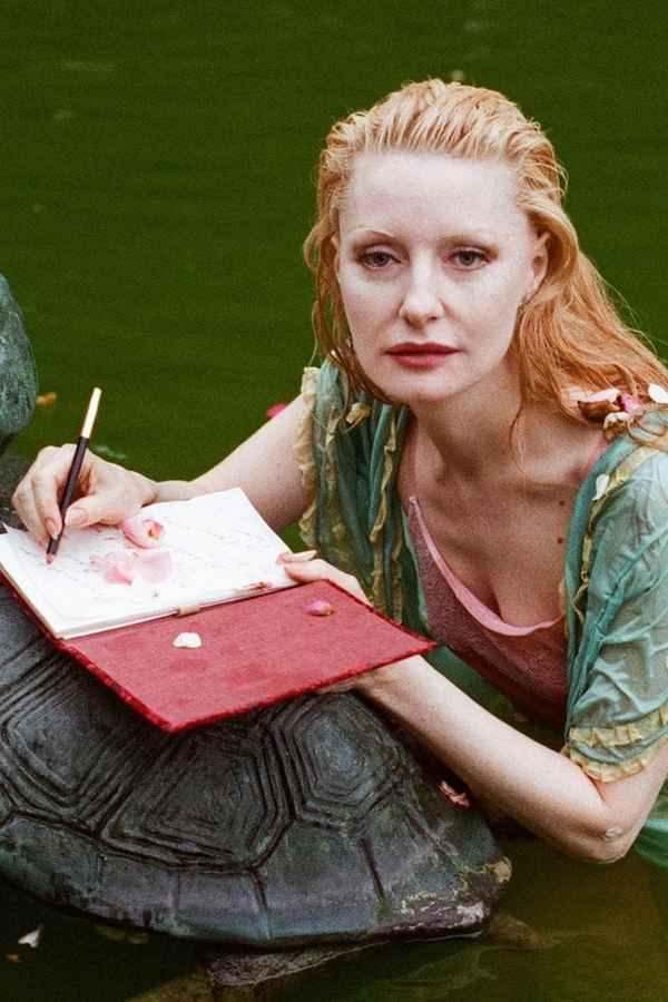 The Disappearance of Shere Hite Poster 7