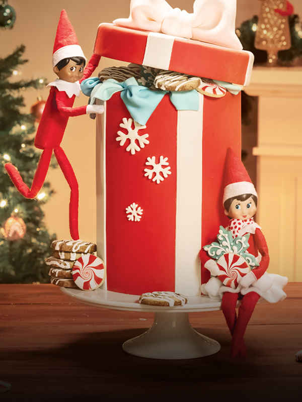 The Elf on the Shelf: Sweet Showdown Poster 4