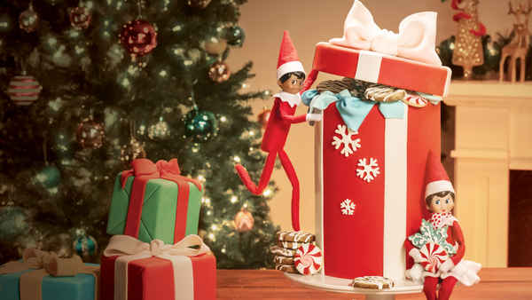 The Elf on the Shelf: Sweet Showdown Poster 2