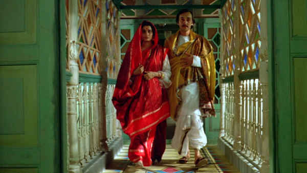 The Home and the World Poster 6