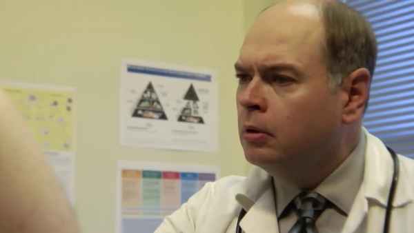 The Horribly Slow Murderer with the Extremely Inefficient Weapon Poster 3