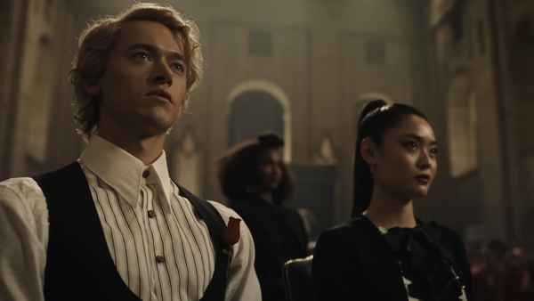 The Hunger Games: The Ballad of Songbirds and Snakes Poster 1