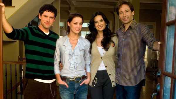 The Joneses Poster 3