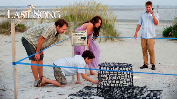 The Last Song Poster 7