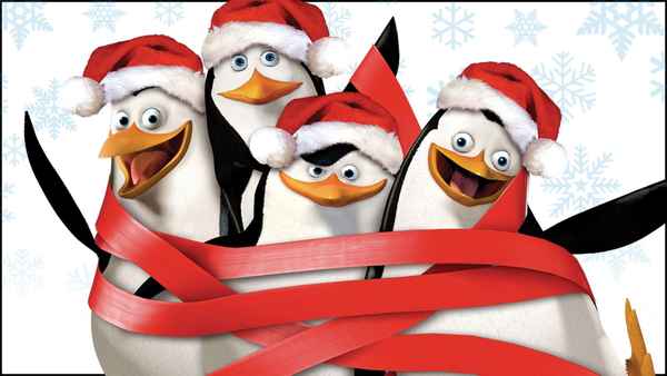 The Madagascar Penguins in a Christmas Caper Poster 1