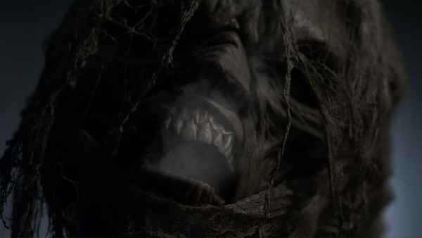 The Mummy Resurrected Poster 1