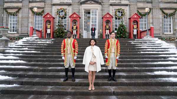 The Princess Switch: Romancing the Star Poster 2