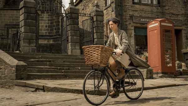 The Railway Children Return Poster 5