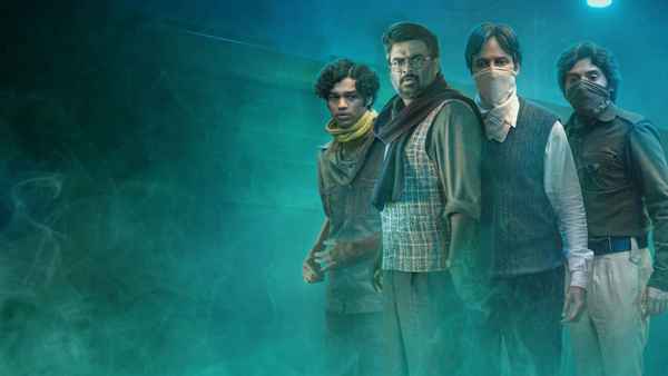 The Railway Men - The Untold Story Of Bhopal 1984 Poster 2