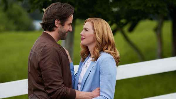 The Secrets of Bella Vista Poster 7