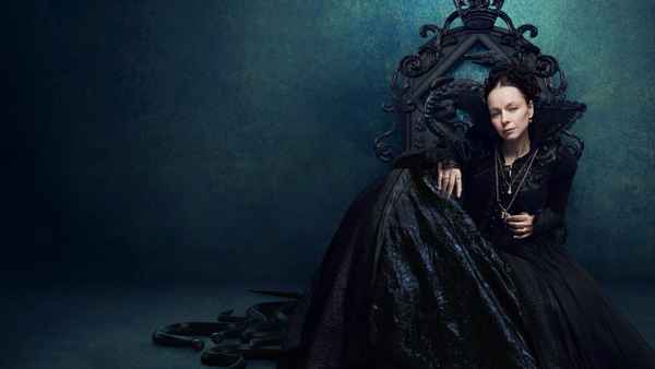 The Serpent Queen Poster 2