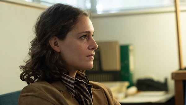 The Souvenir: Part II Poster 5