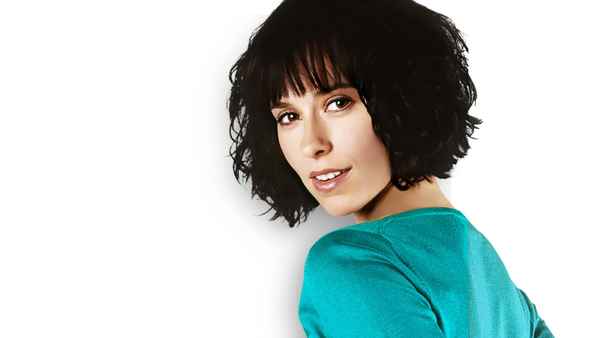 The Truth About Love Poster 1