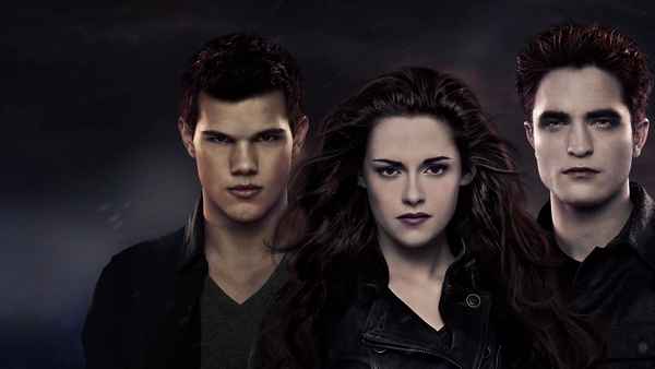 The Twilight Saga: Breaking Dawn Part 2 Poster 2