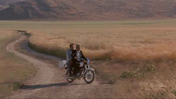 The Wind Will Carry Us Poster 5