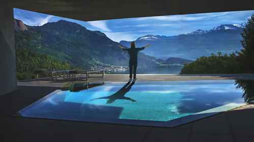 Watch The World's Most Extraordinary Homes Web Series Online, All - Watch The World's Most Extraordinary Homes Online Free