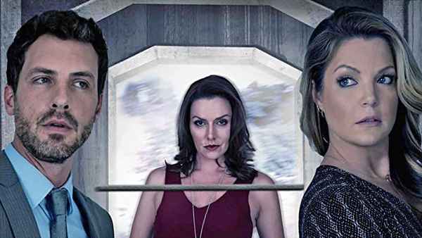 The Wrong House Poster 1