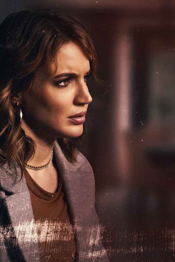 The Wrong Husband Poster 6