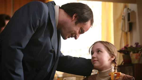 The Year Dolly Parton Was My Mom Poster 4