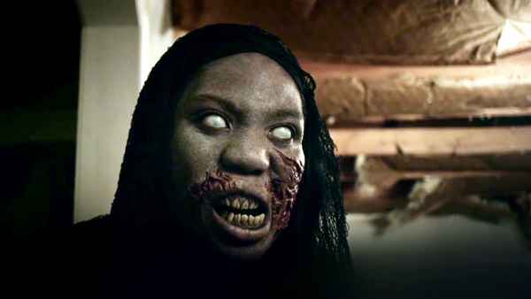 They Wait in the Dark Poster 2