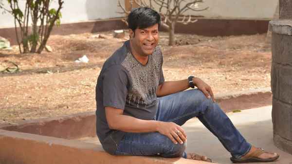 Tholu Bommalata Poster 2