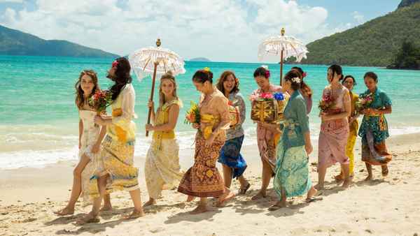 Ticket To Paradise Poster 4