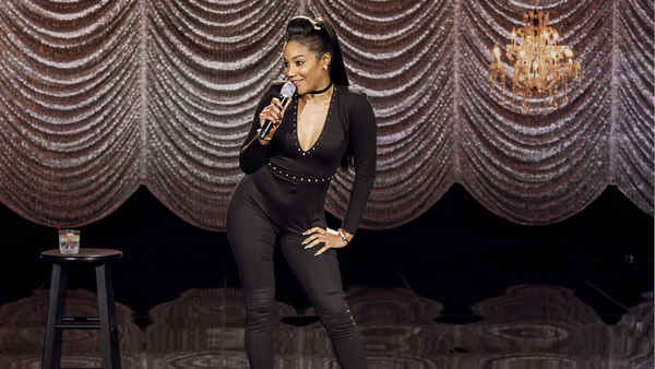 Tiffany Haddish: She Ready! From the Hood To Hollywood! Poster 5