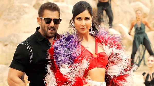 Tiger 3 (टाइगर 3) Poster 3