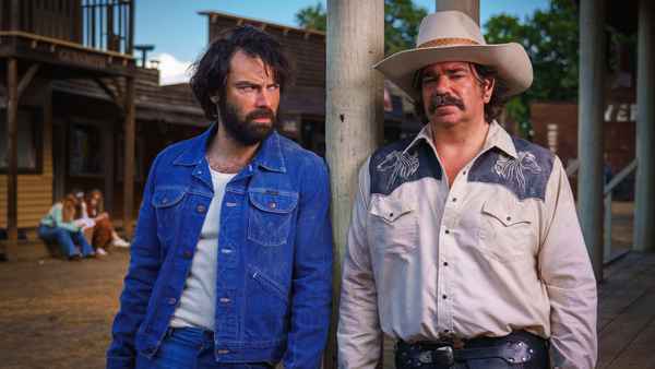 Toast of Tinseltown Poster 3