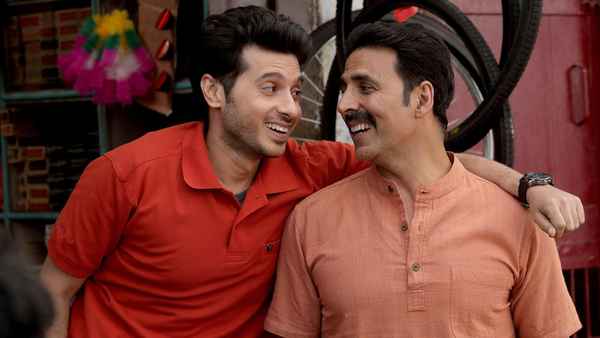 Toilet: A Love Story Poster 4