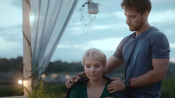 Tonight You're Sleeping with Me Poster 6