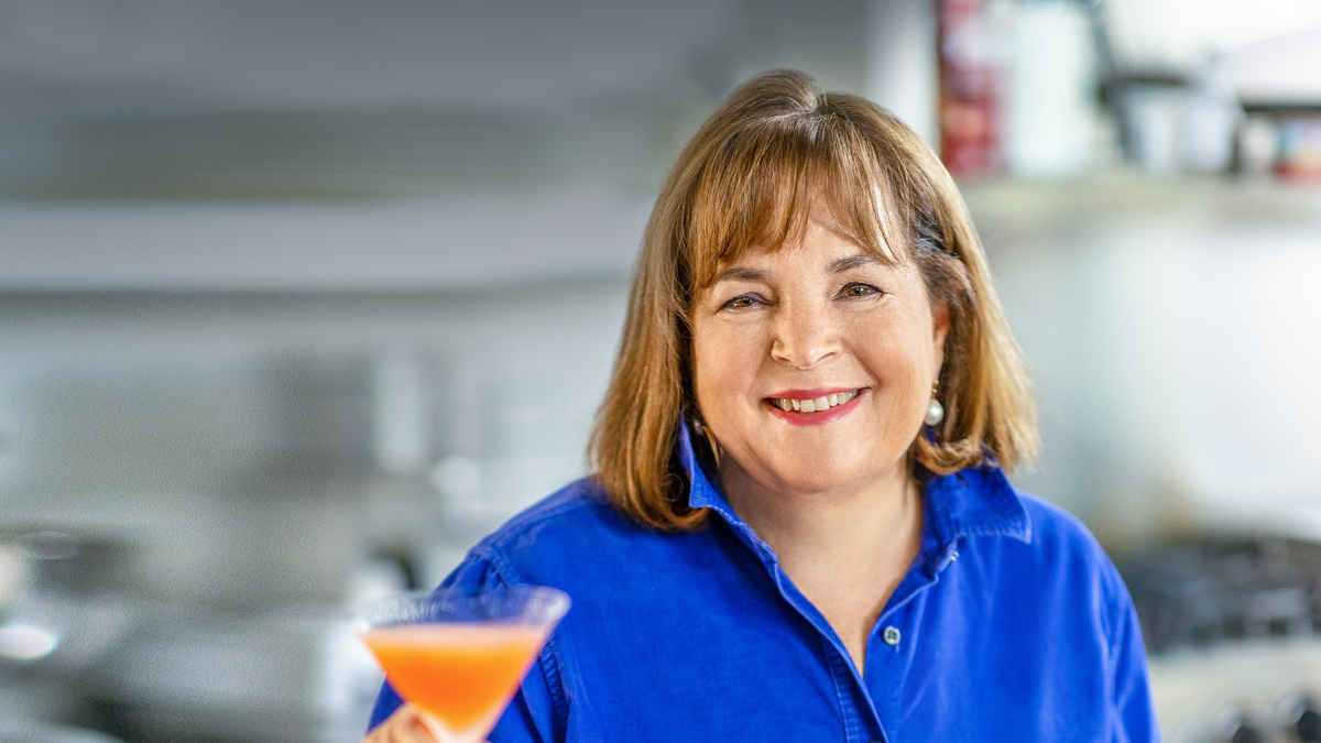 Watch Be My Guest with Ina Garten Online, All Seasons or Episodes