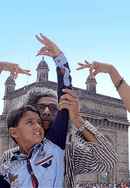 Truckbhar Swapna Poster 4