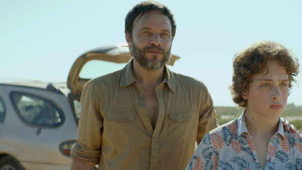 'Tú eres mi problema' Poster 7