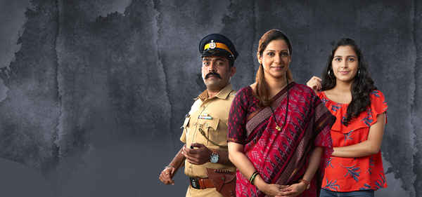 Tumchi Mulgi Kay Karte? Poster 2