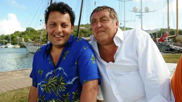 Un'estate ai Caraibi Poster 1