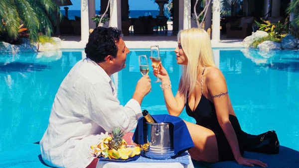 Un'estate ai Caraibi Poster 2